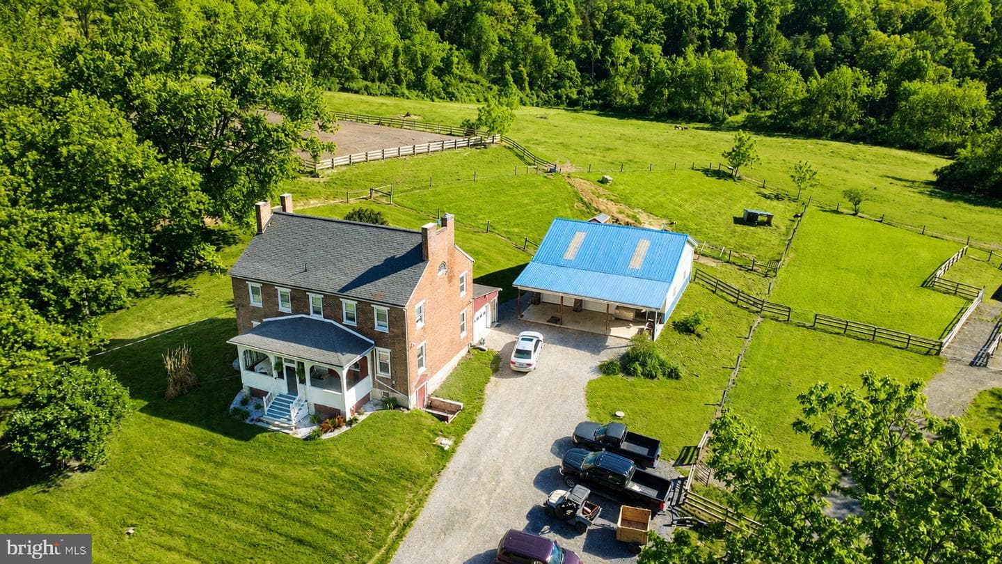 11698 Chaney Spring Road, Huntingdon