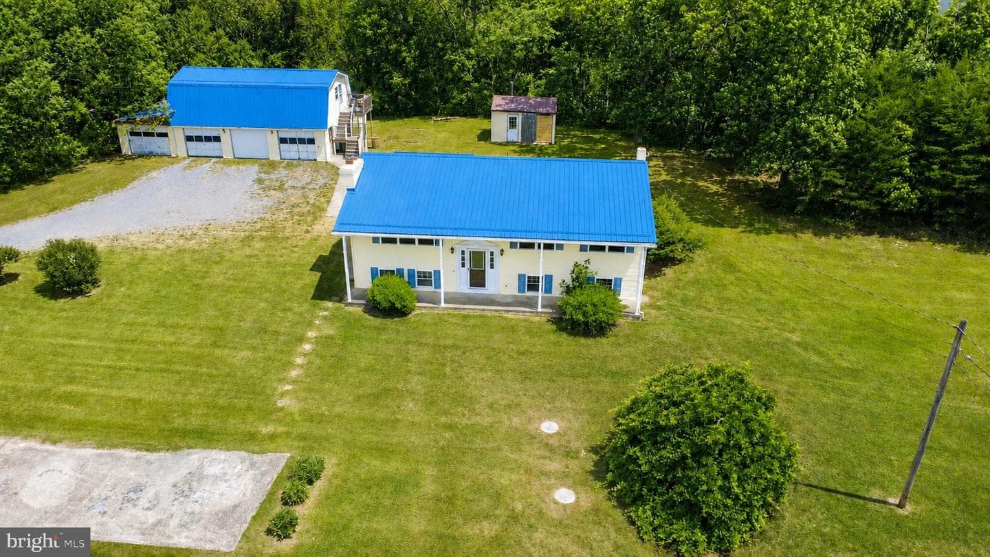 4249 Gable Drive photo 3