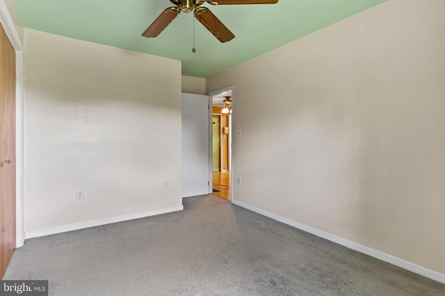 9336 Cherry Hill Drive photo 20