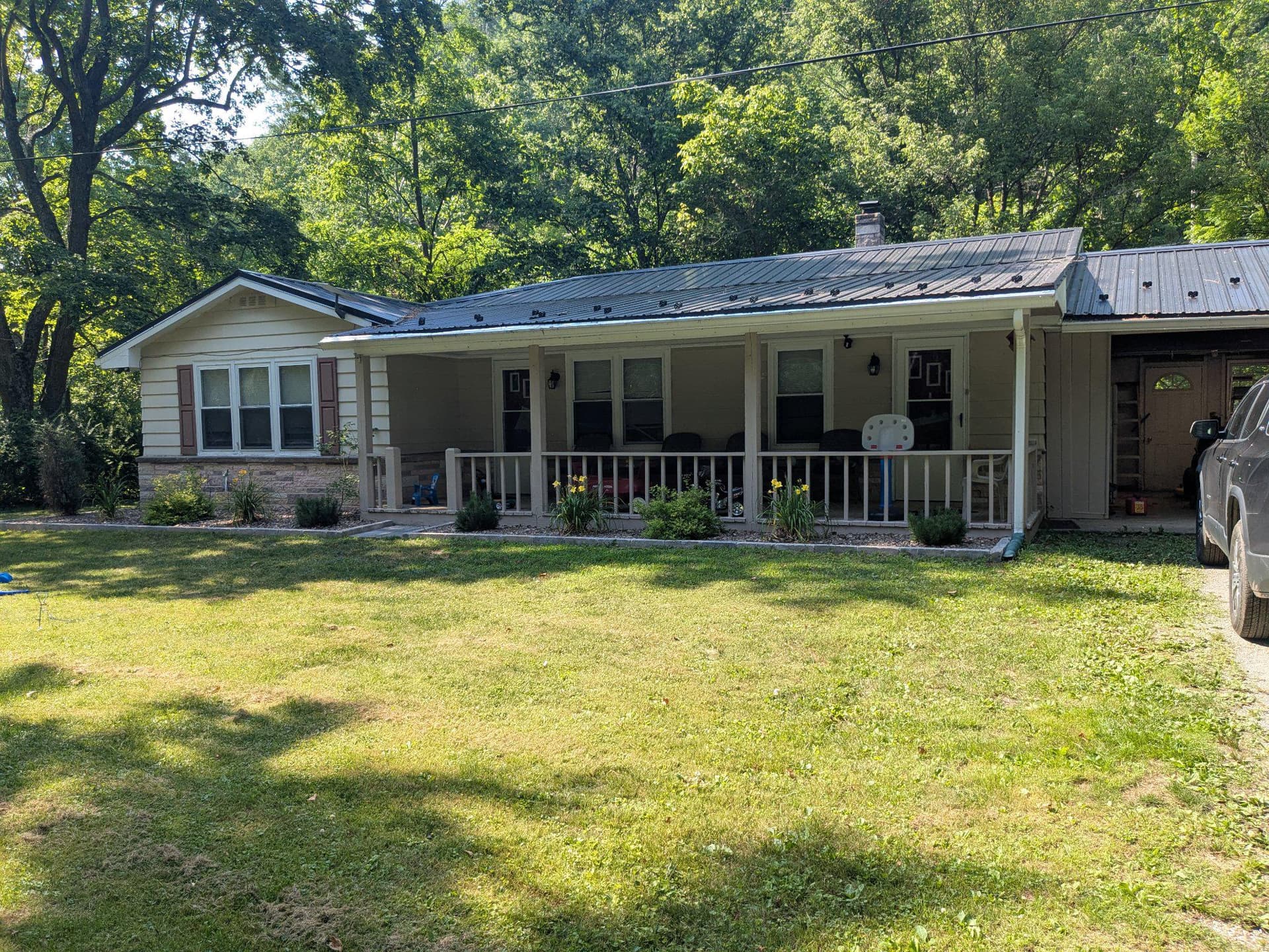 21815 Croghan Pike photo 1
