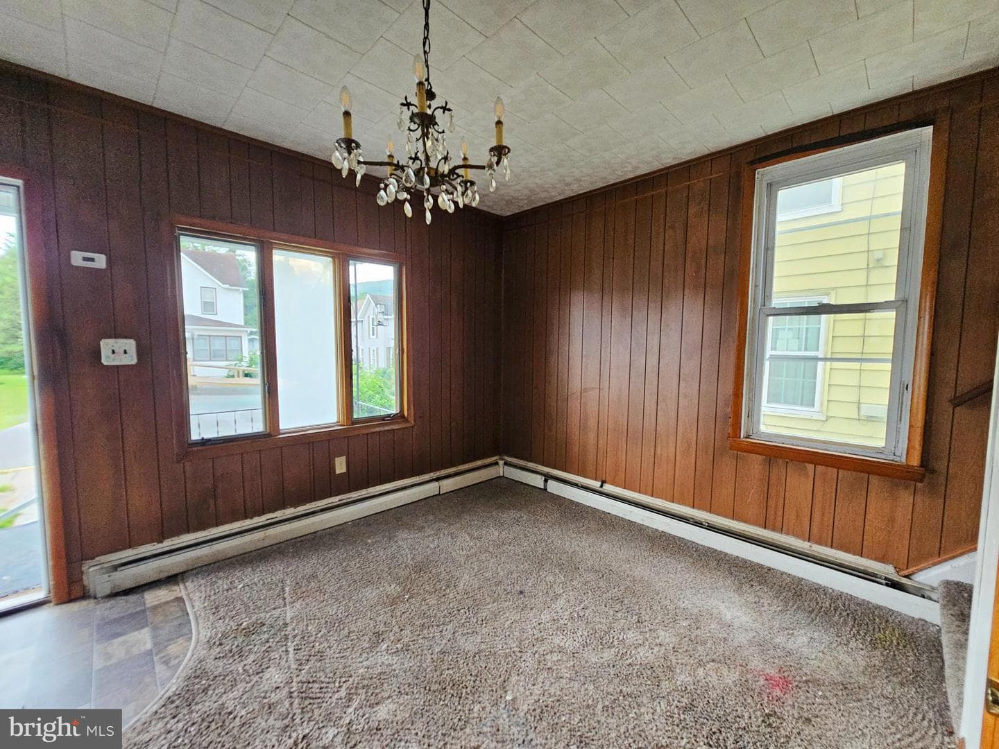 118 W Walnut Street photo 6