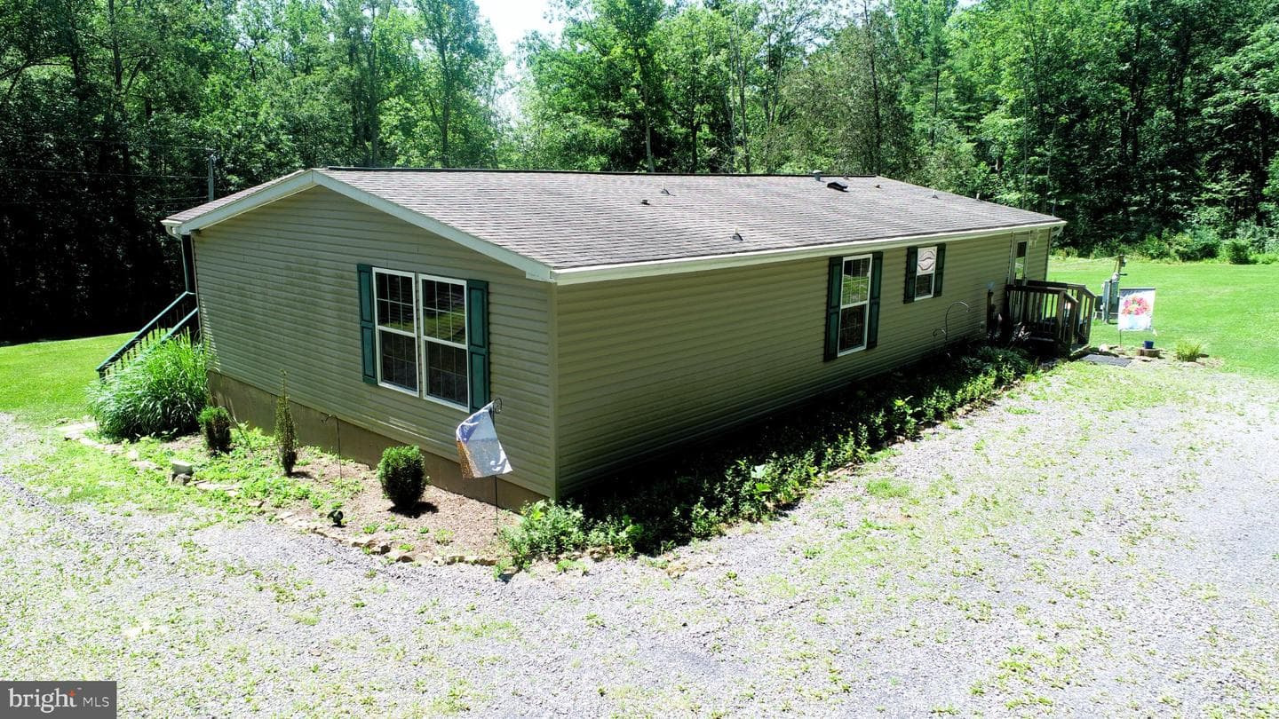 2976 Charter Oak Rd photo 4