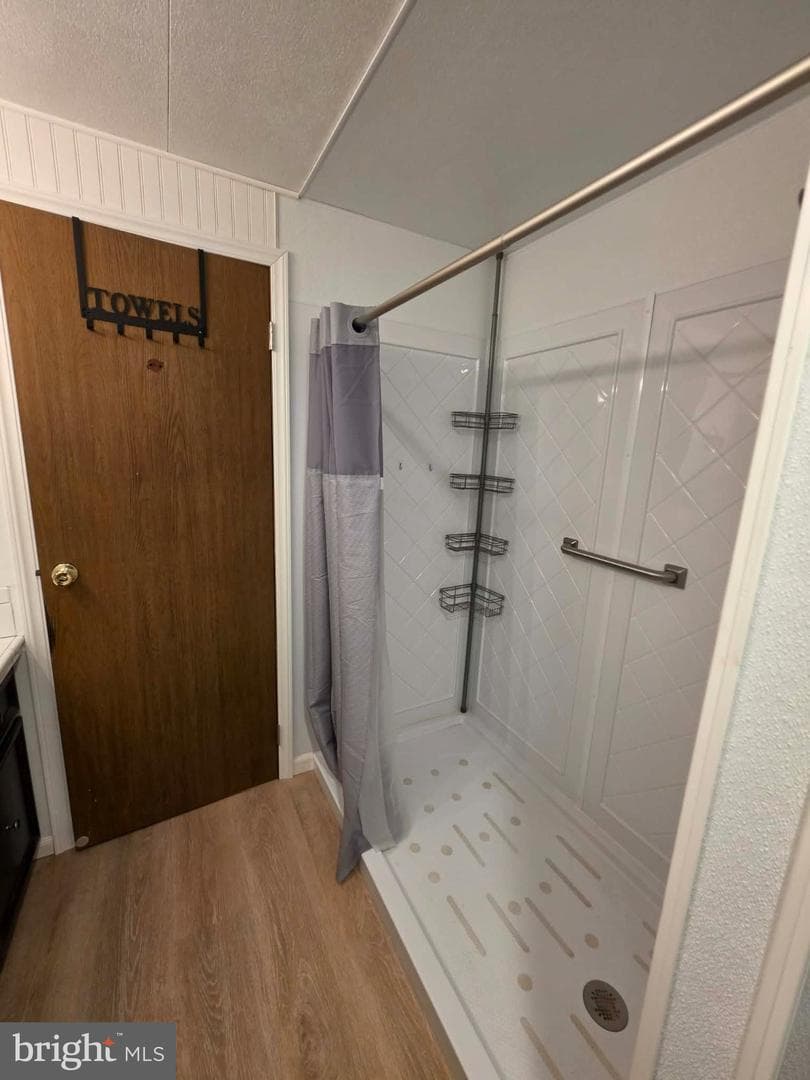 3400 Streamside Drive photo 13