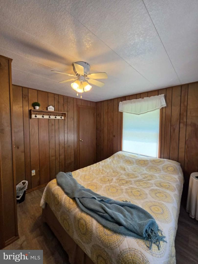 3400 Streamside Drive photo 15