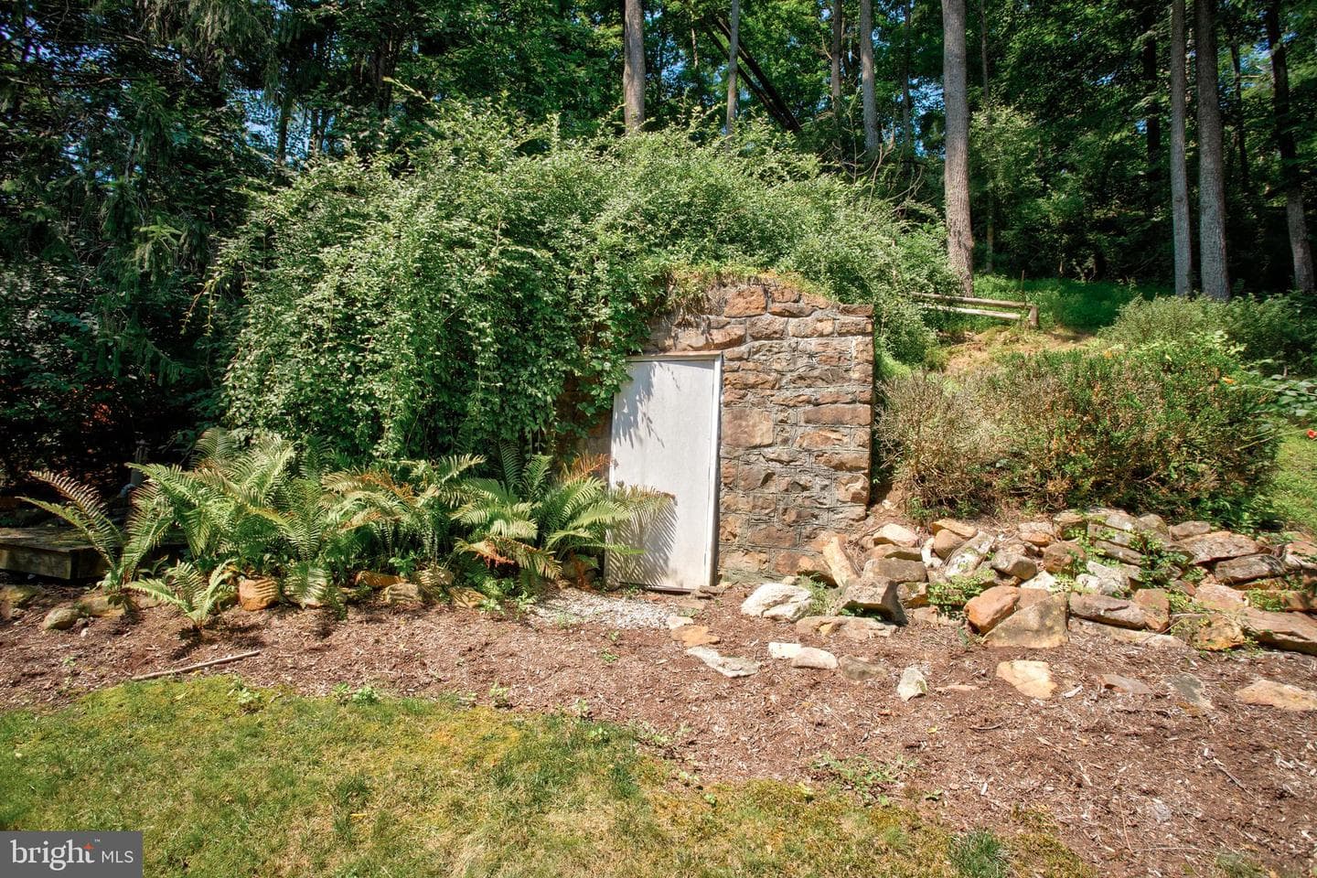 13223 Slate Hill Road photo 45