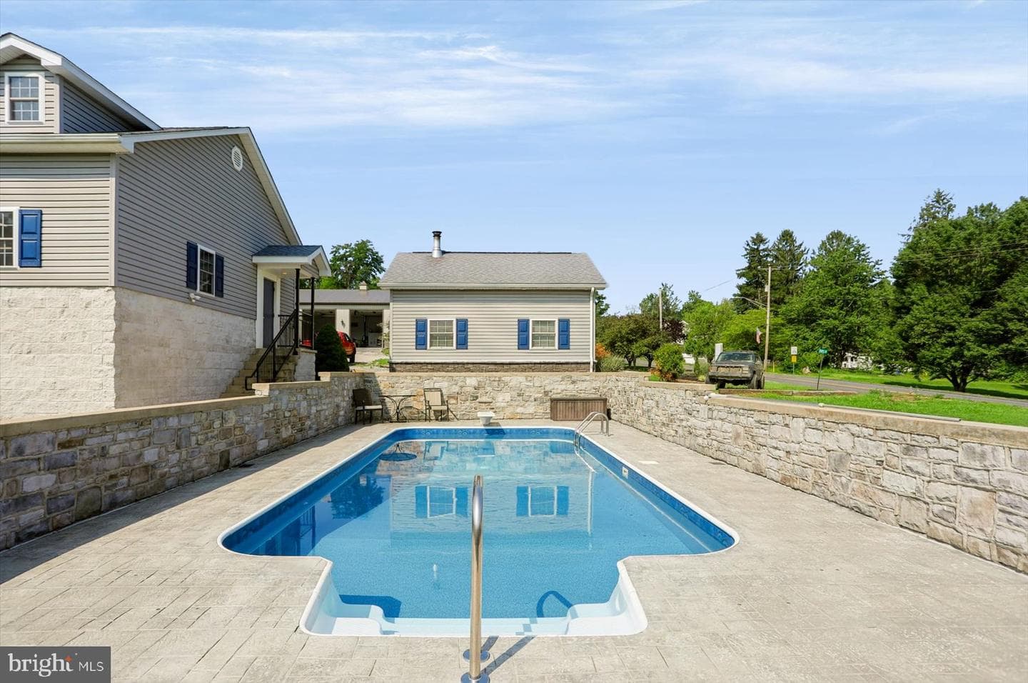 20228 2nd Street photo 42