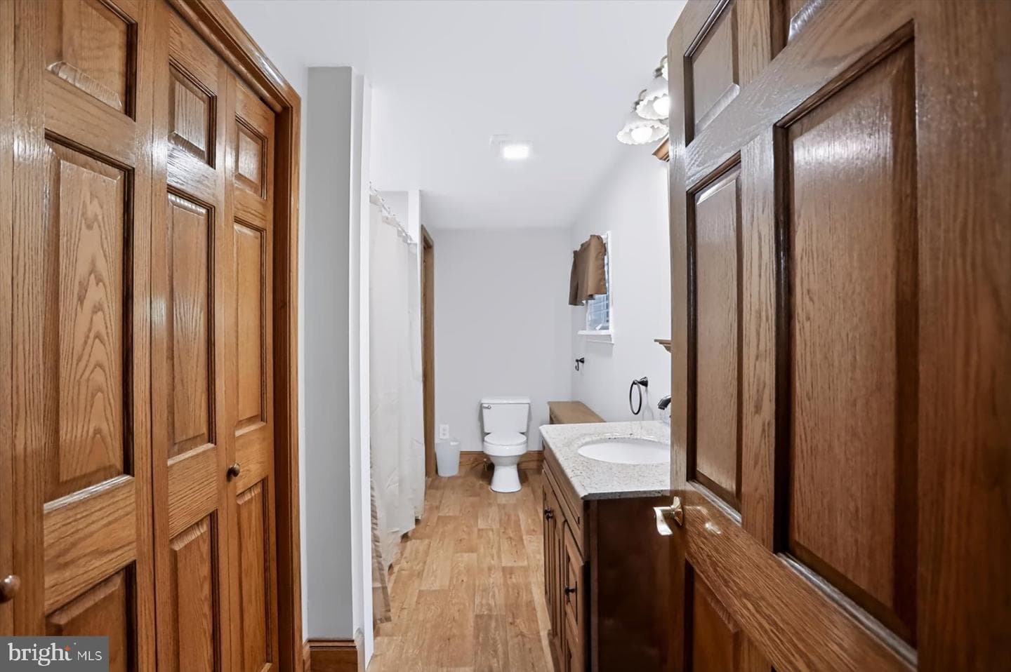 20228 2nd Street photo 9