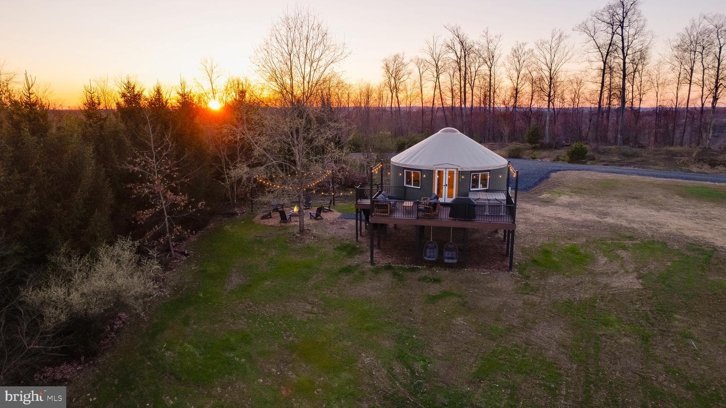 230 Yurt Lane photo 12