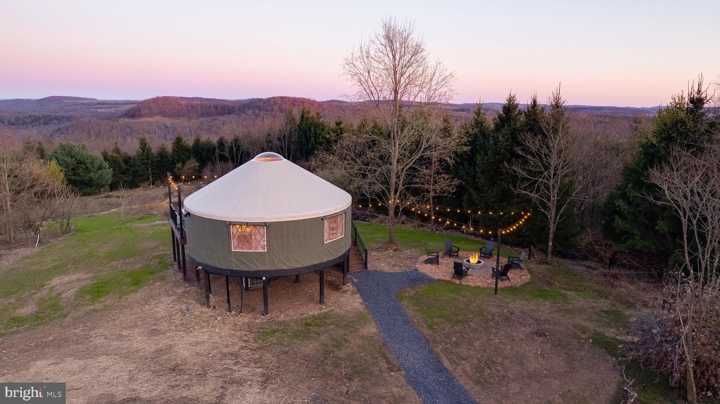 230 Yurt Lane photo 14