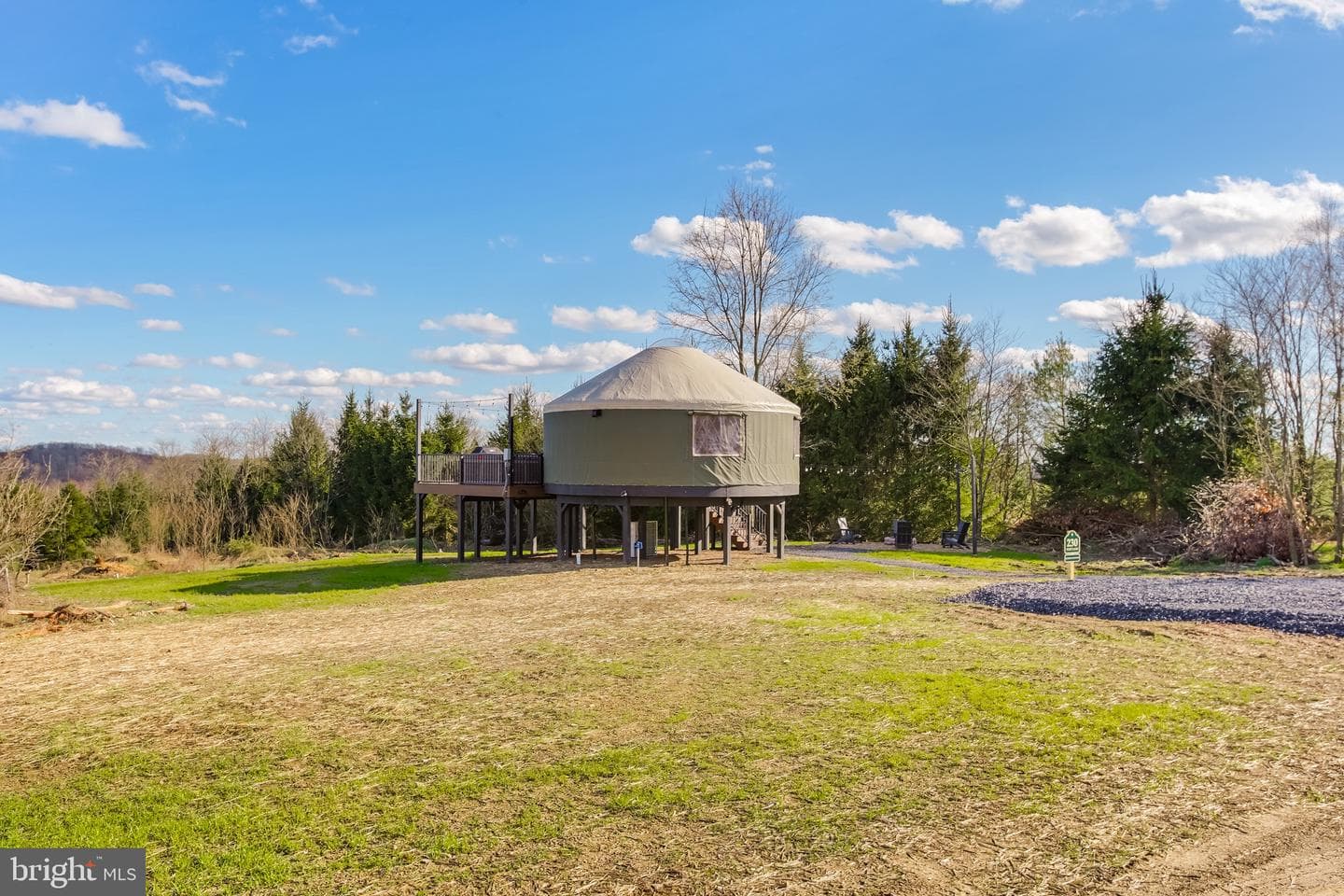 230 Yurt Lane photo 16