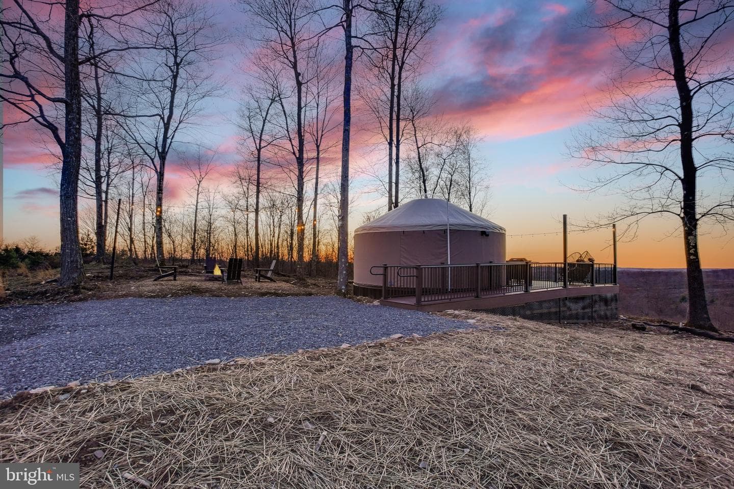 230 Yurt Lane photo 36