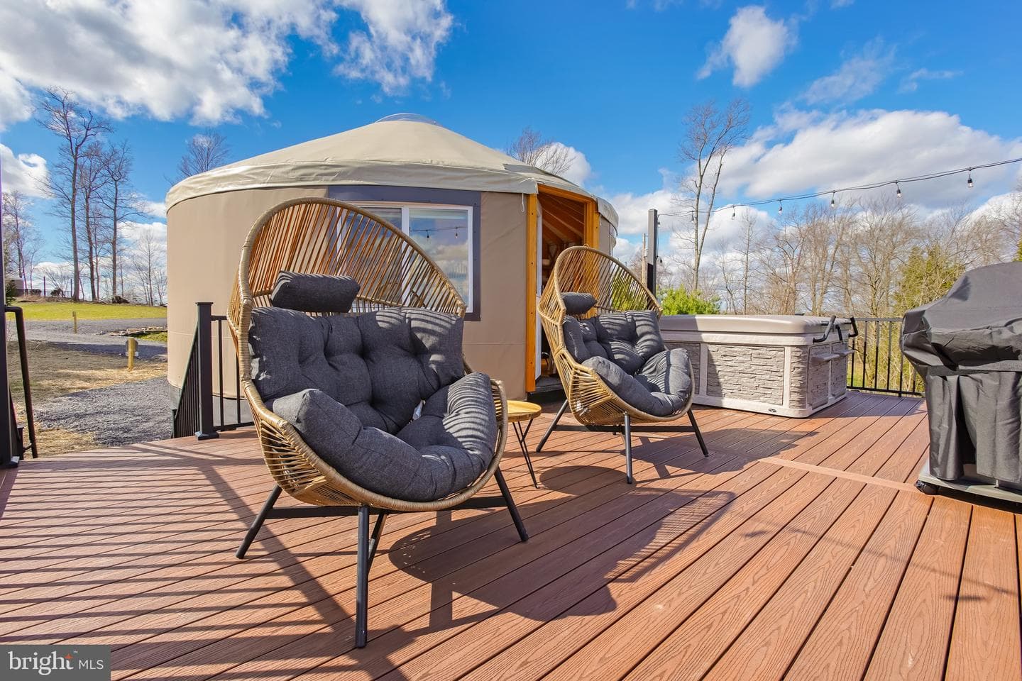 230 Yurt Lane photo 84