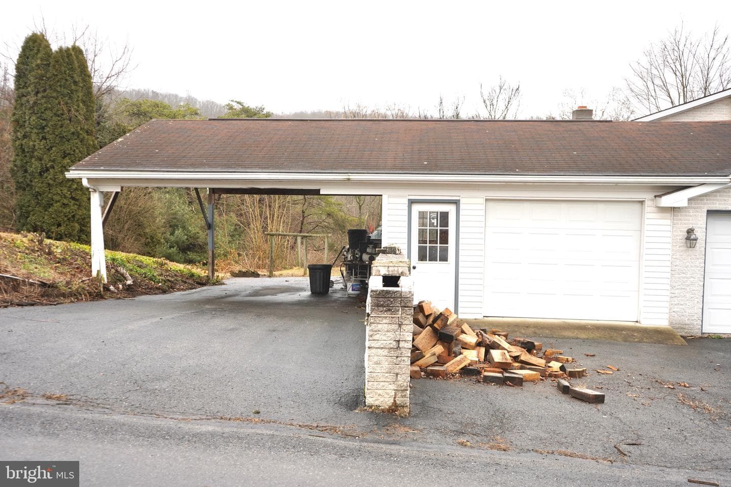 1882 Arch Rock Road photo 25