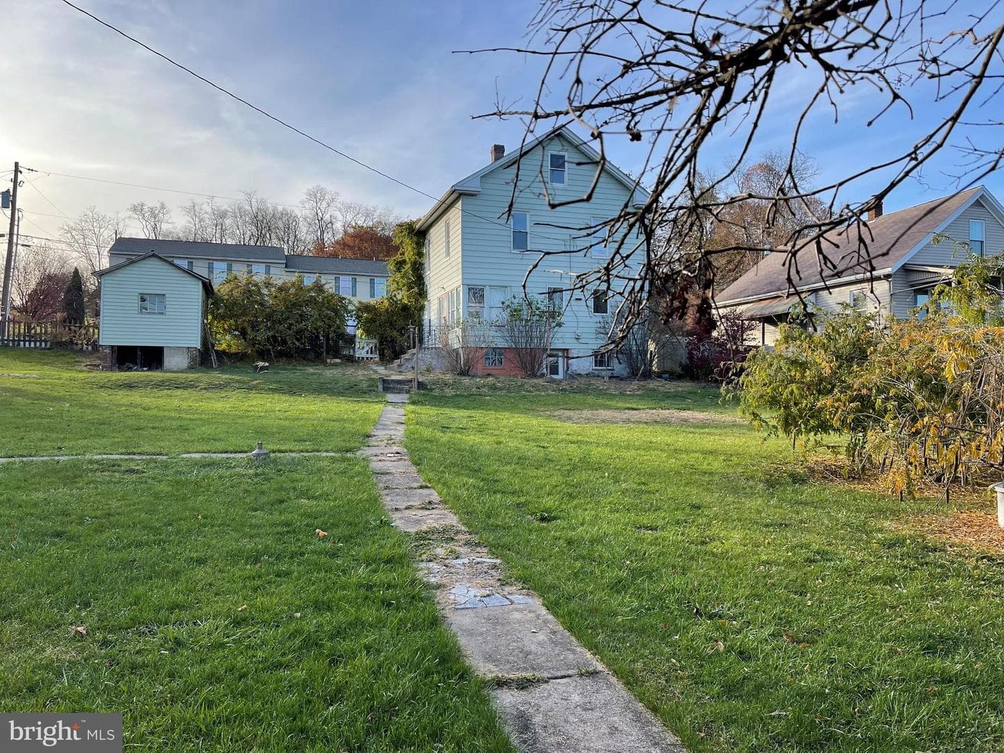 8 Foster Street photo 16