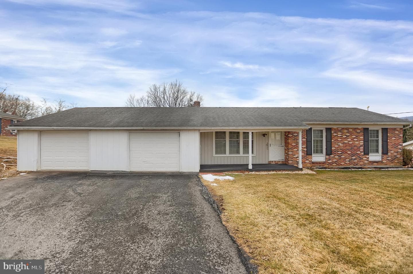 156 Juniata View Drive photo 1