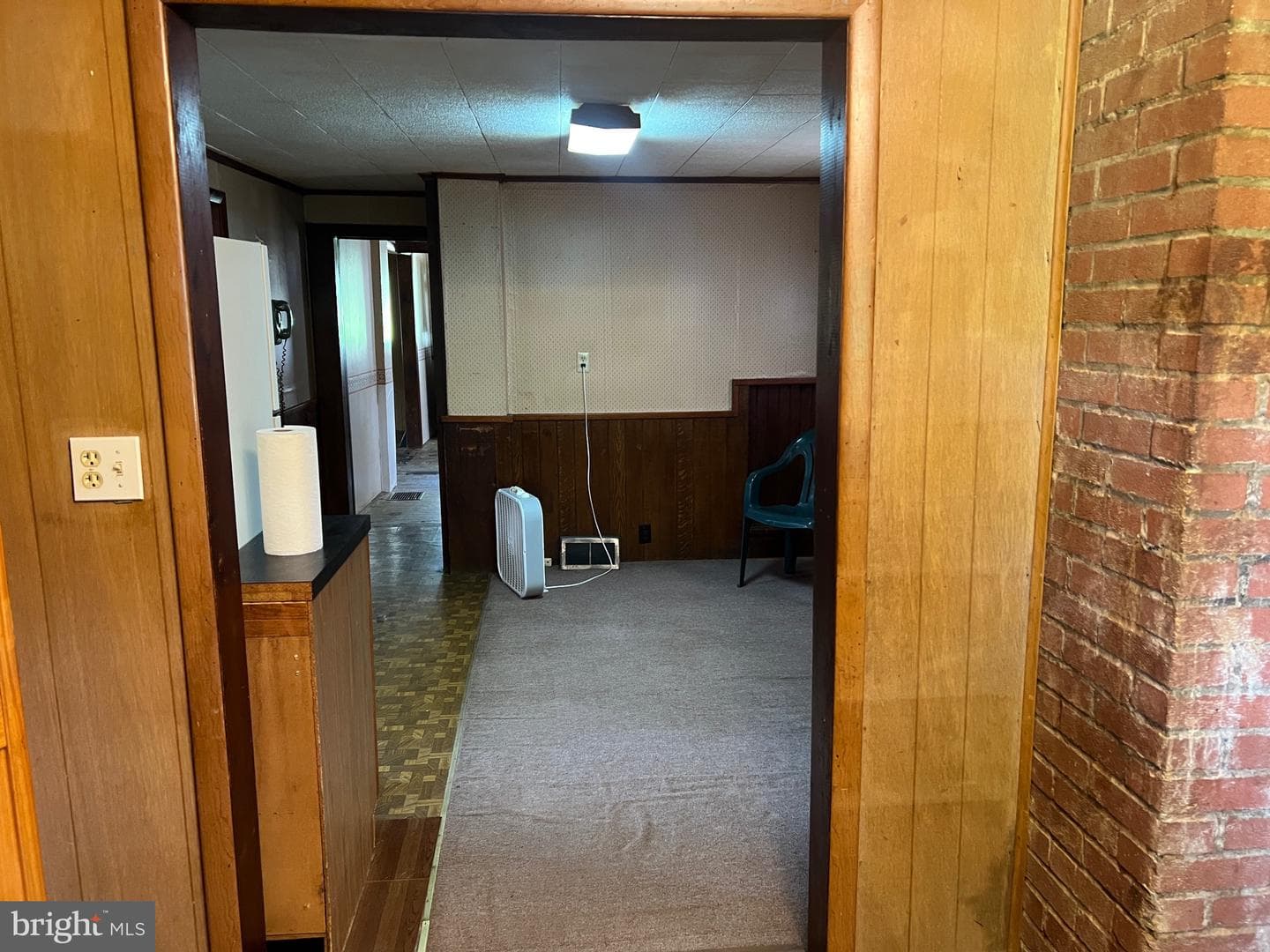 52 Middle St photo 18