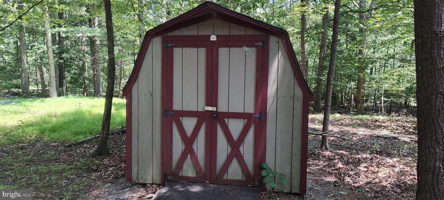 88 Farm House Ln photo 15