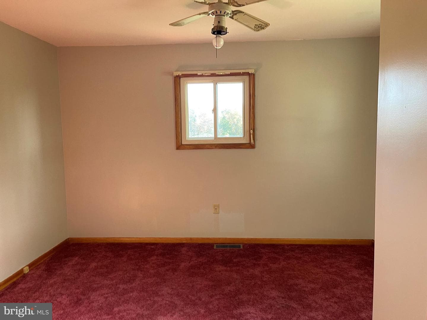 28334 N Rt 35 photo 11