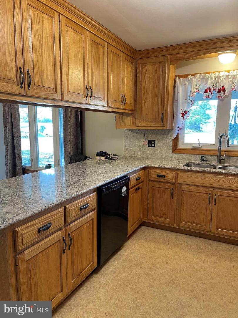 28334 N Rt 35 photo 3