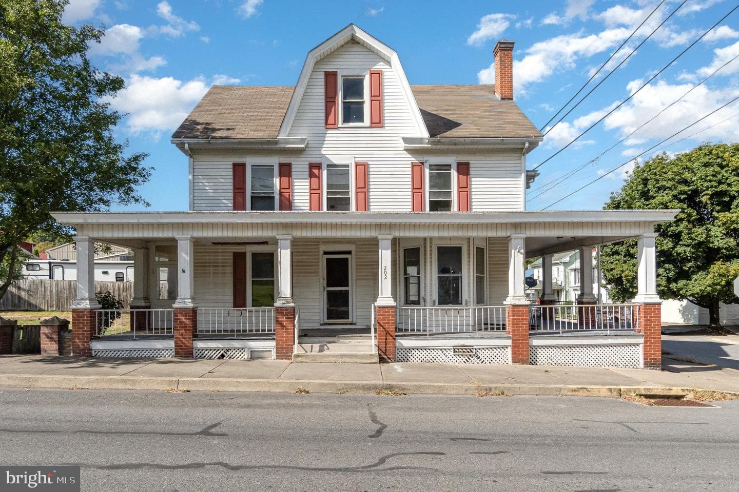 202 Licking Street photo 1