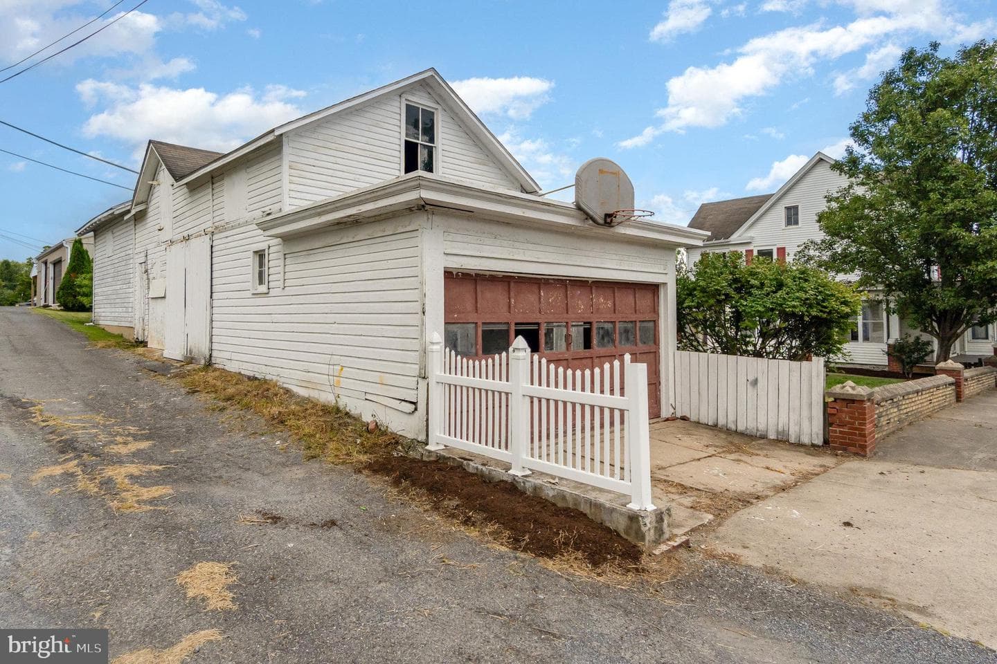202 Licking Street photo 5