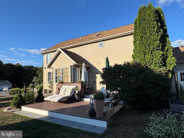255 Sycamore Drive photo 11