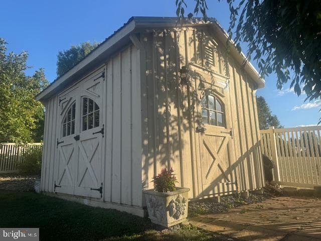 255 Sycamore Drive photo 19