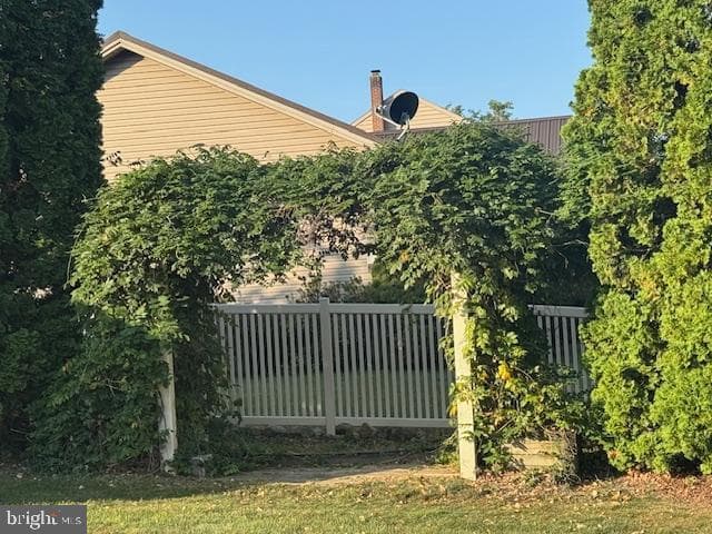 255 Sycamore Drive photo 20