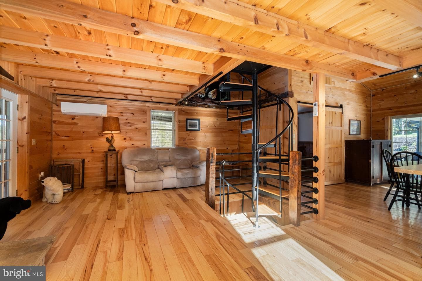 1180 Campbell Hollow Road photo 3