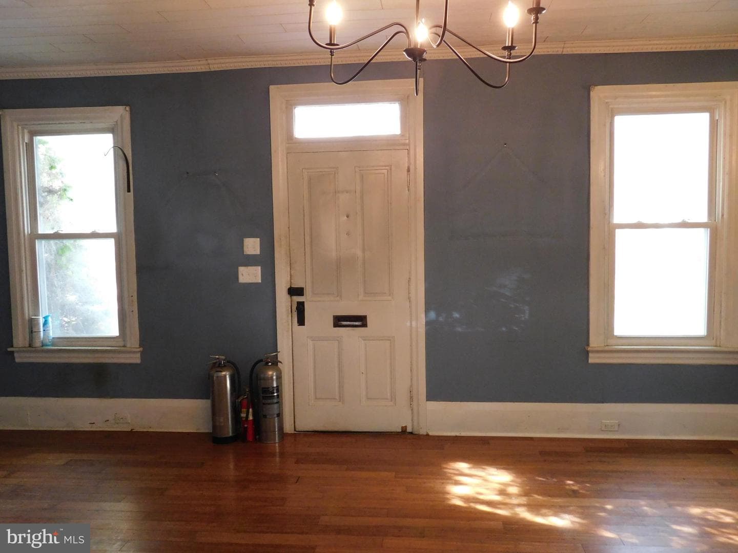 100 N Fifth Street, Mifflintown