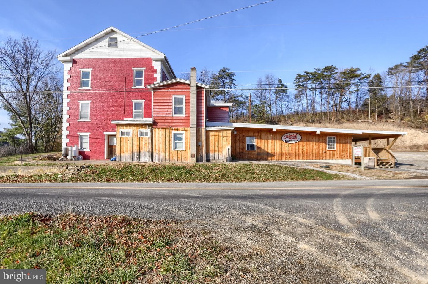 3095 Turkey Valley Road, Mount Pleasant Mills