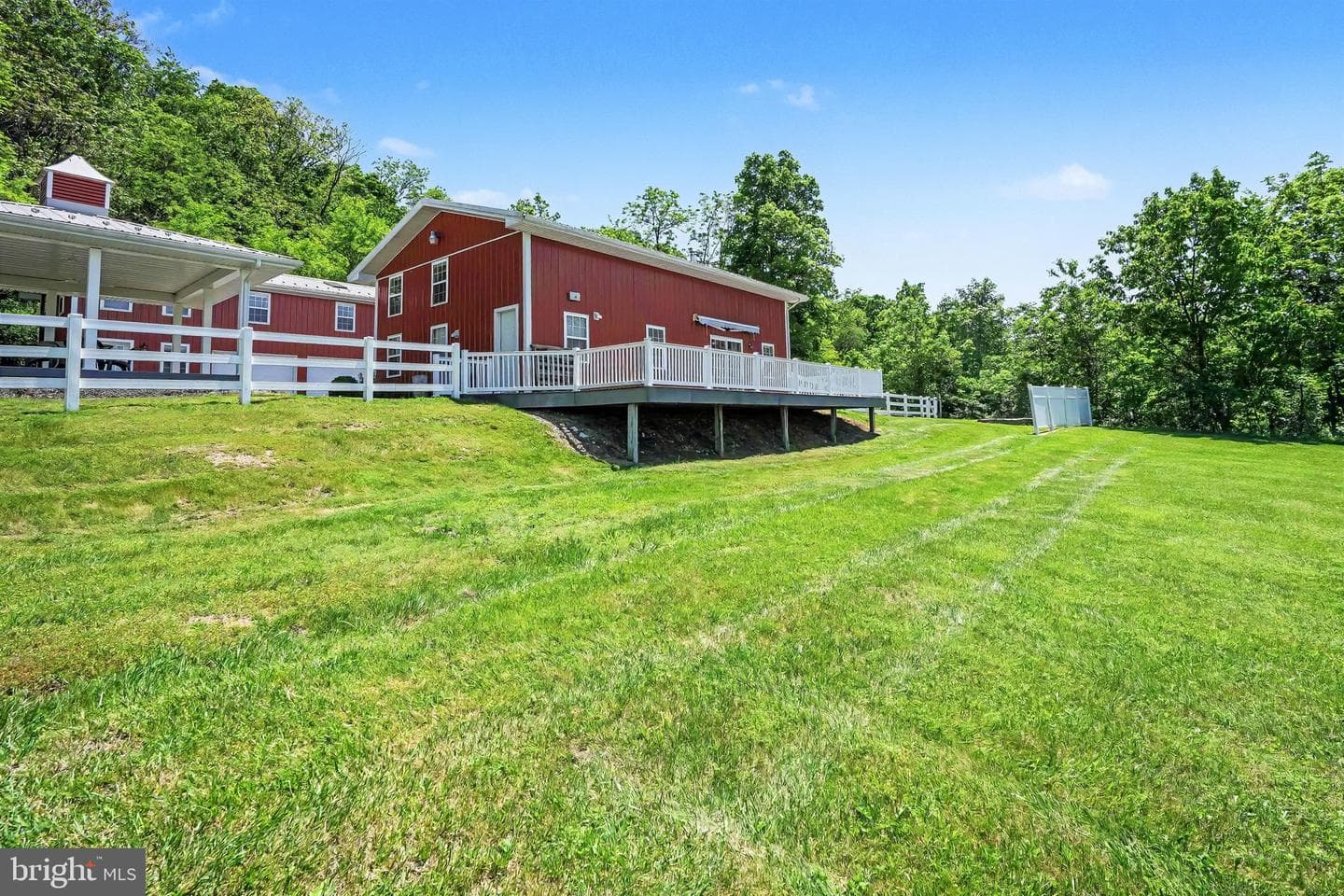 1339 Spruce Hill Road photo 8