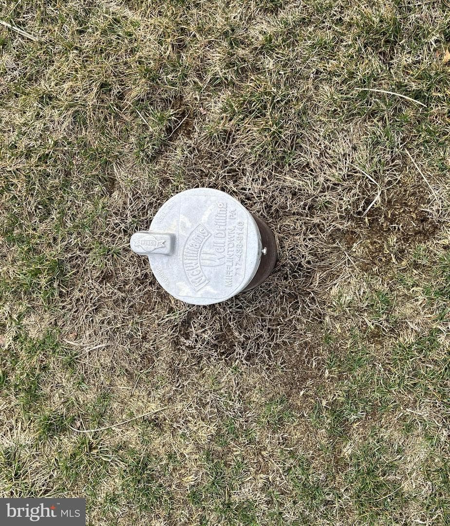 814 Cemetary Road photo 47