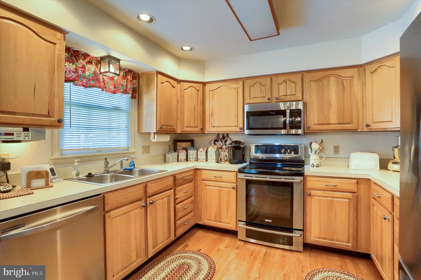 104 Farmhouse Court photo 12