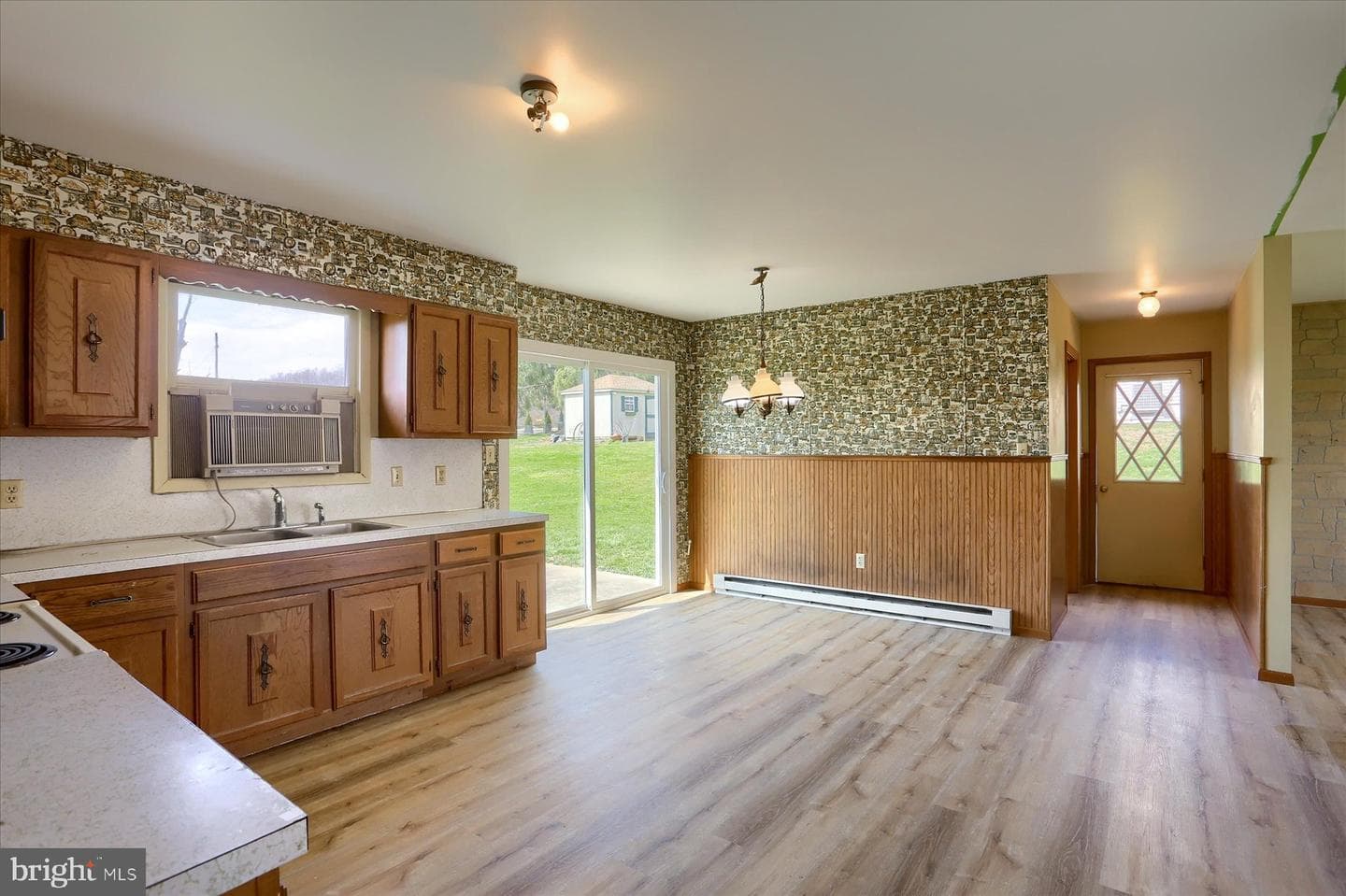 77 Texs Park Drive photo 11