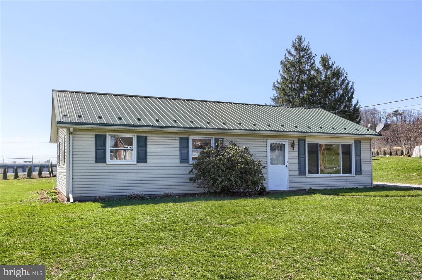 77 Texs Park Drive photo 2