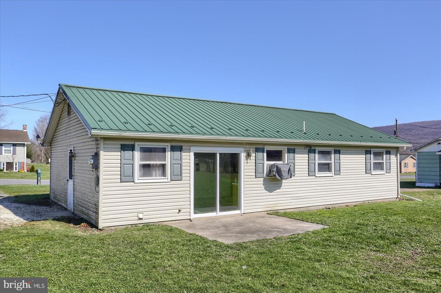 77 Texs Park Drive photo 5