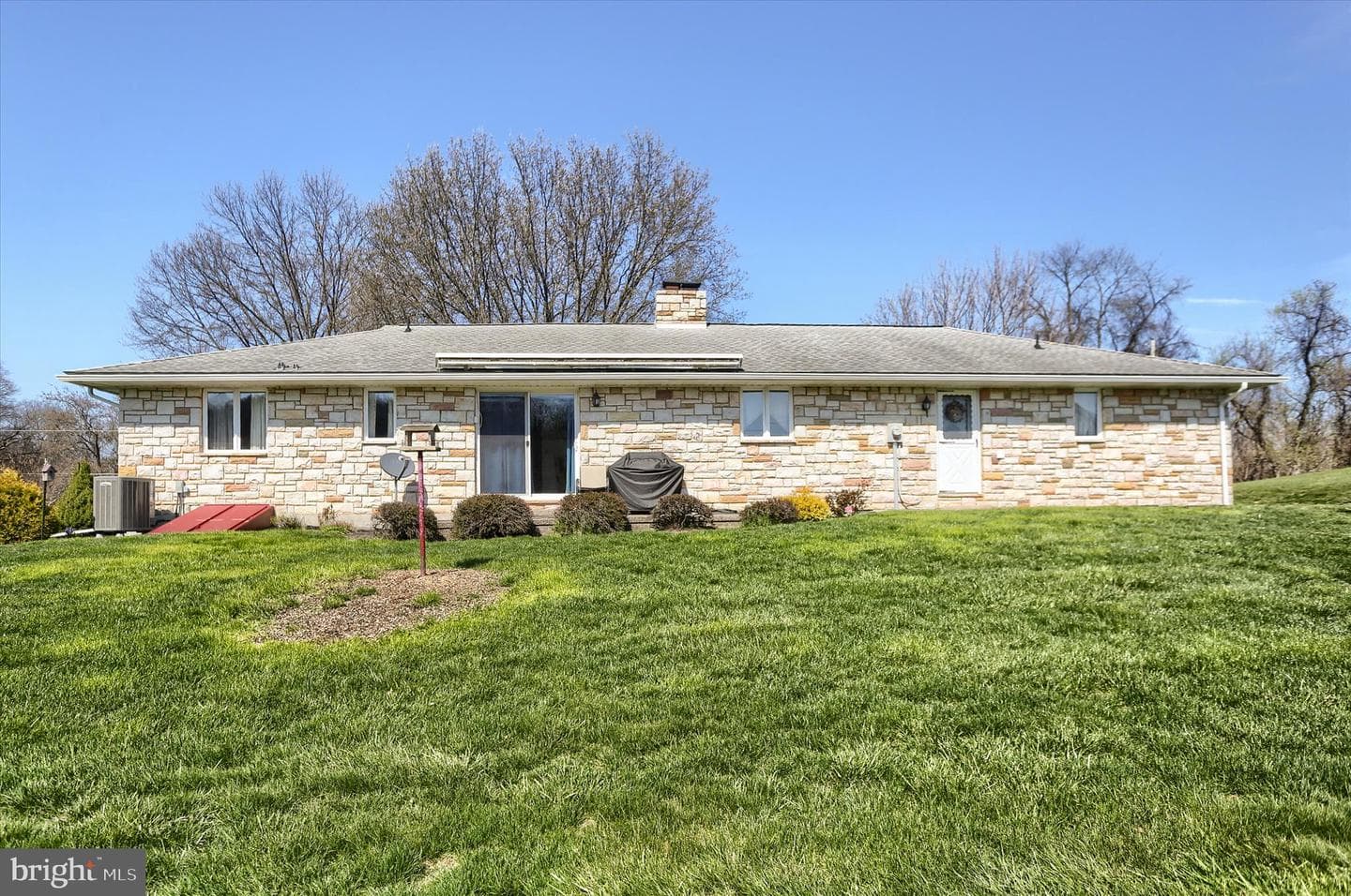 162 Oak Drive photo 4