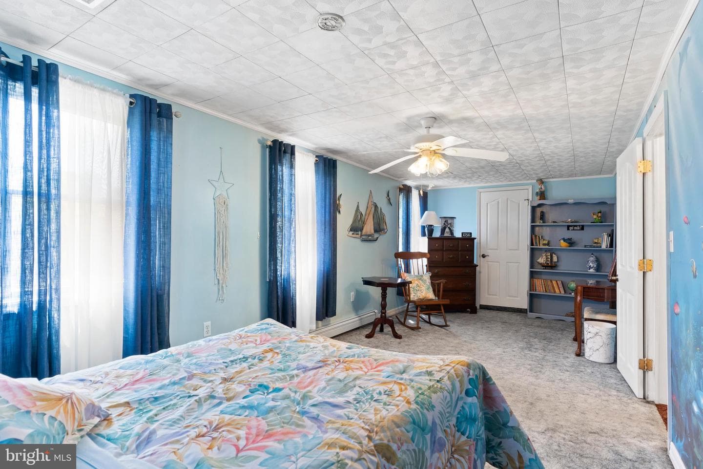 2582 Middle Road photo 33