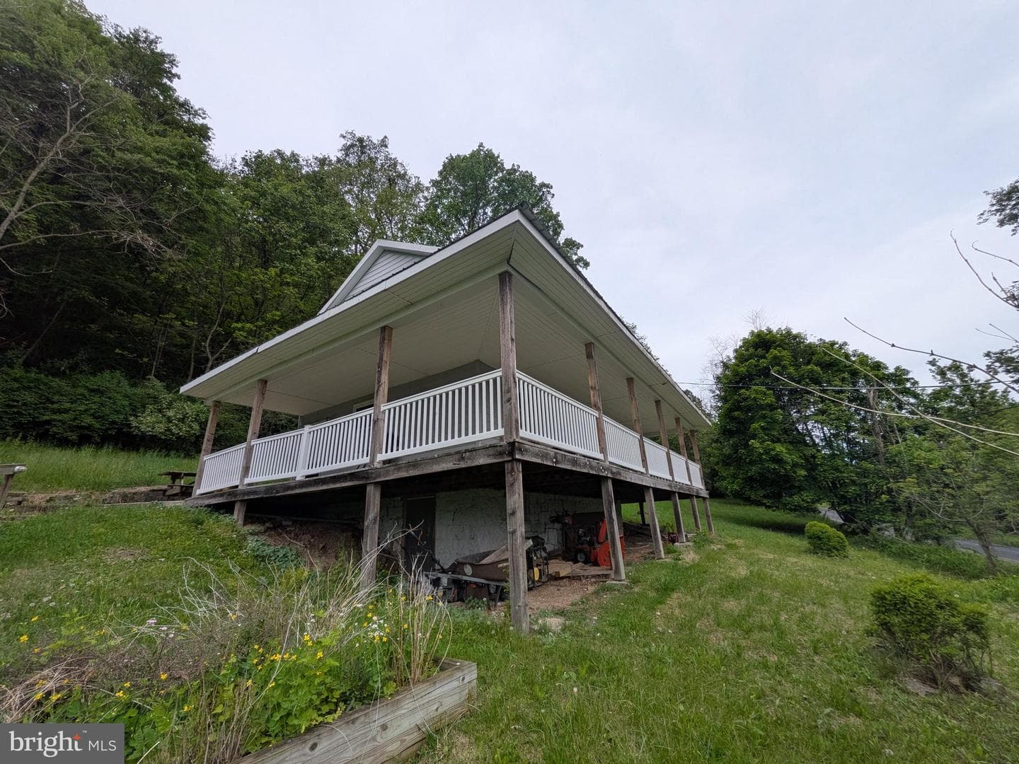 2418 Muddy Run Rd photo 3