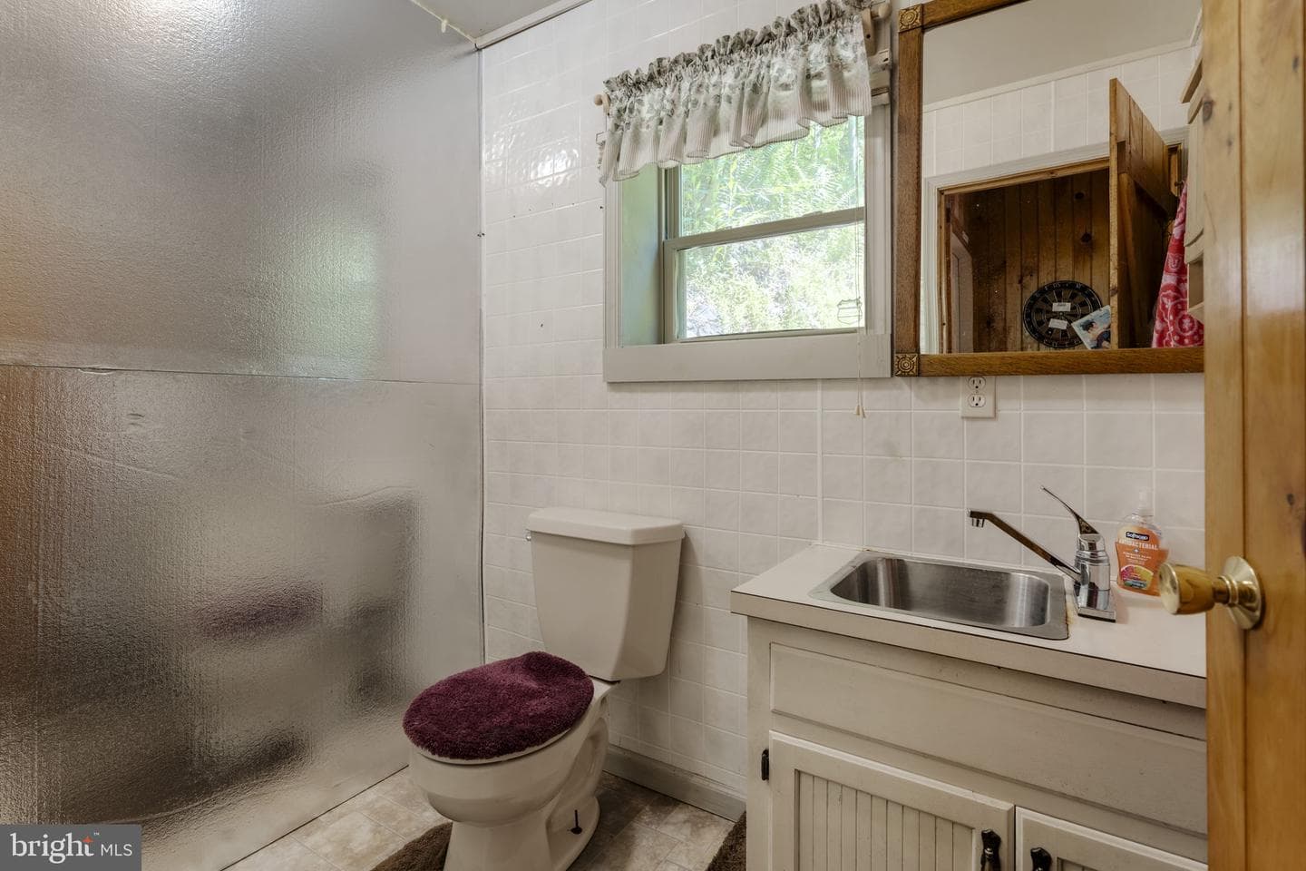 275 Lester Lane photo 43