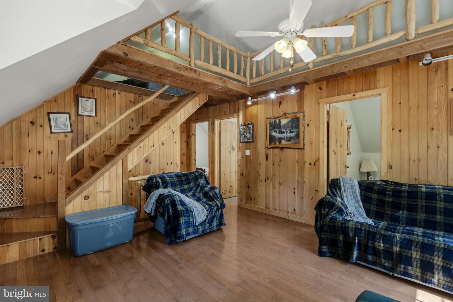 275 Lester Lane photo 45