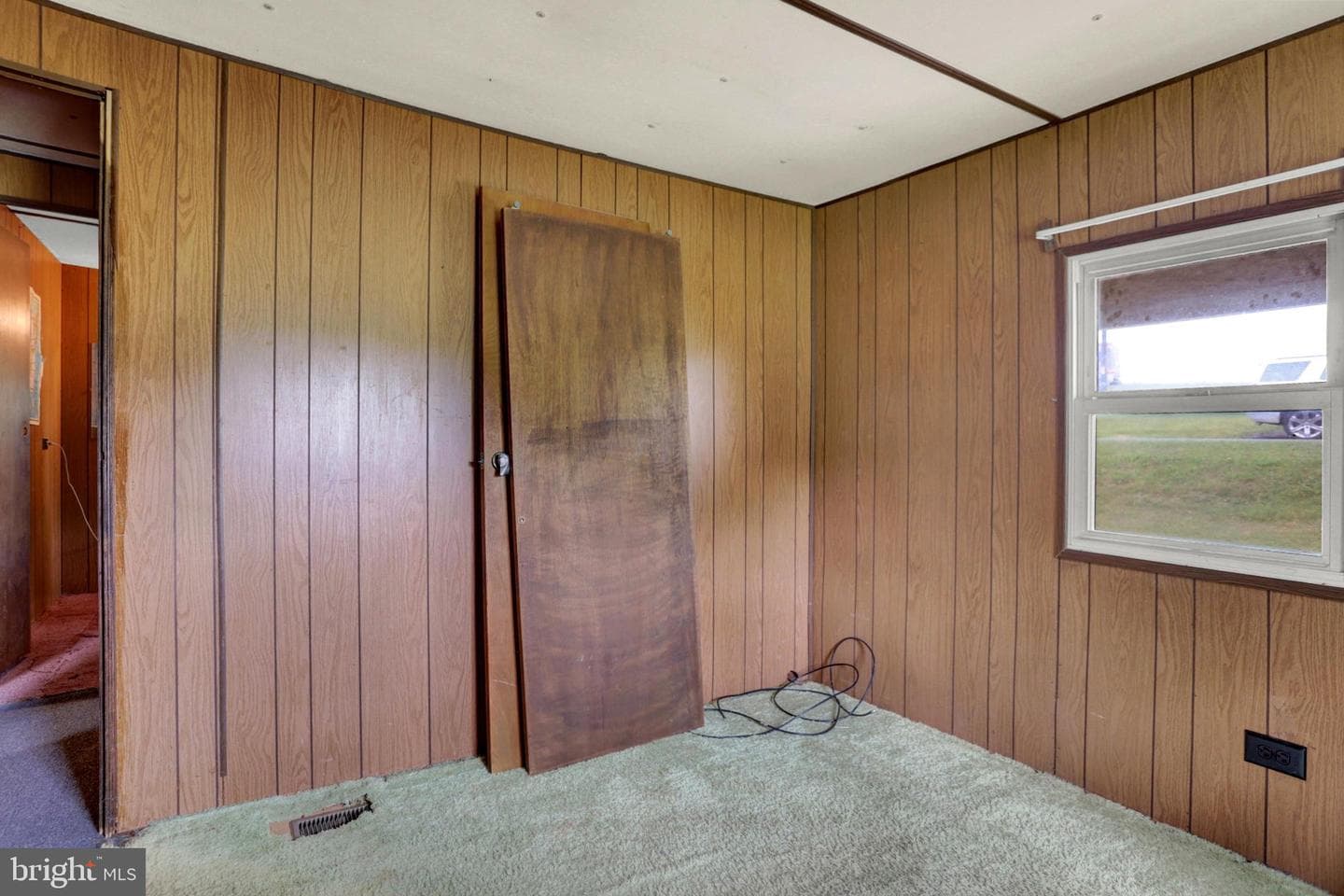 2025 Fairground Road photo 11