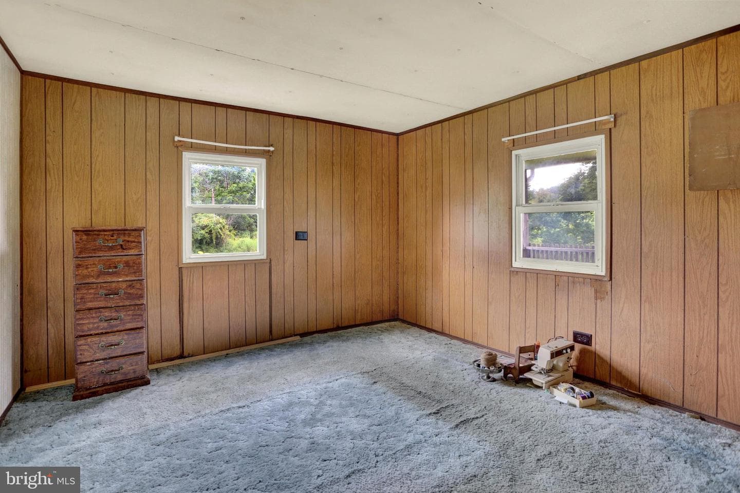 2025 Fairground Road photo 12