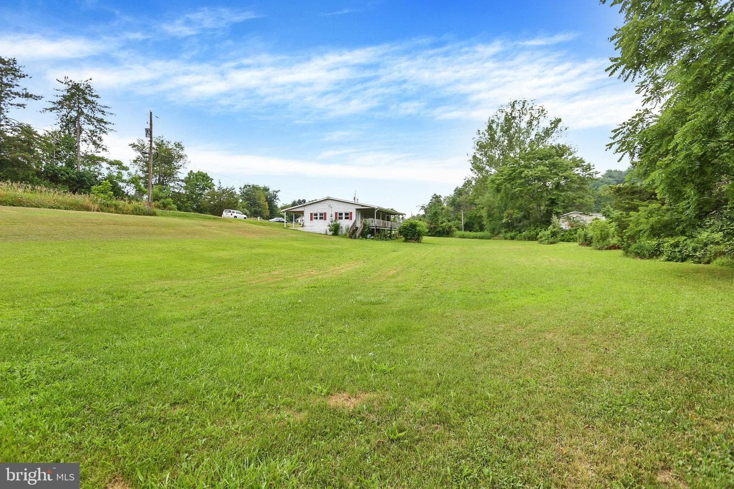2025 Fairground Road photo 21