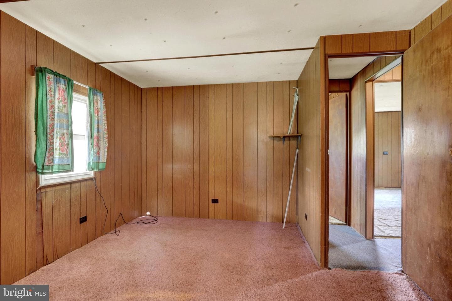 2025 Fairground Road photo 8