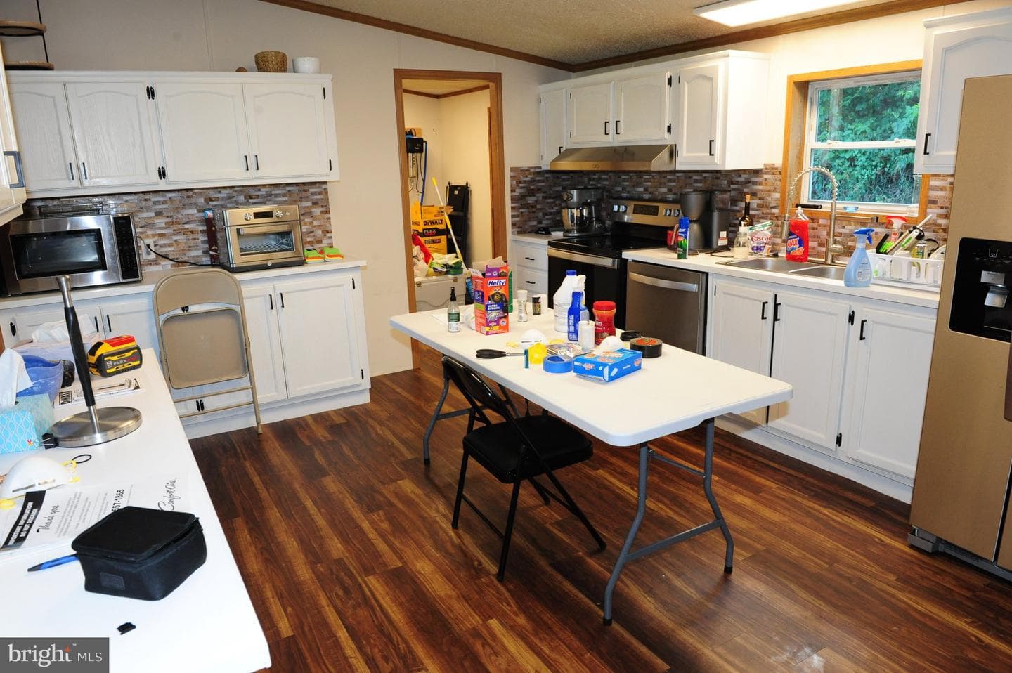 64 Harold Lane photo 10