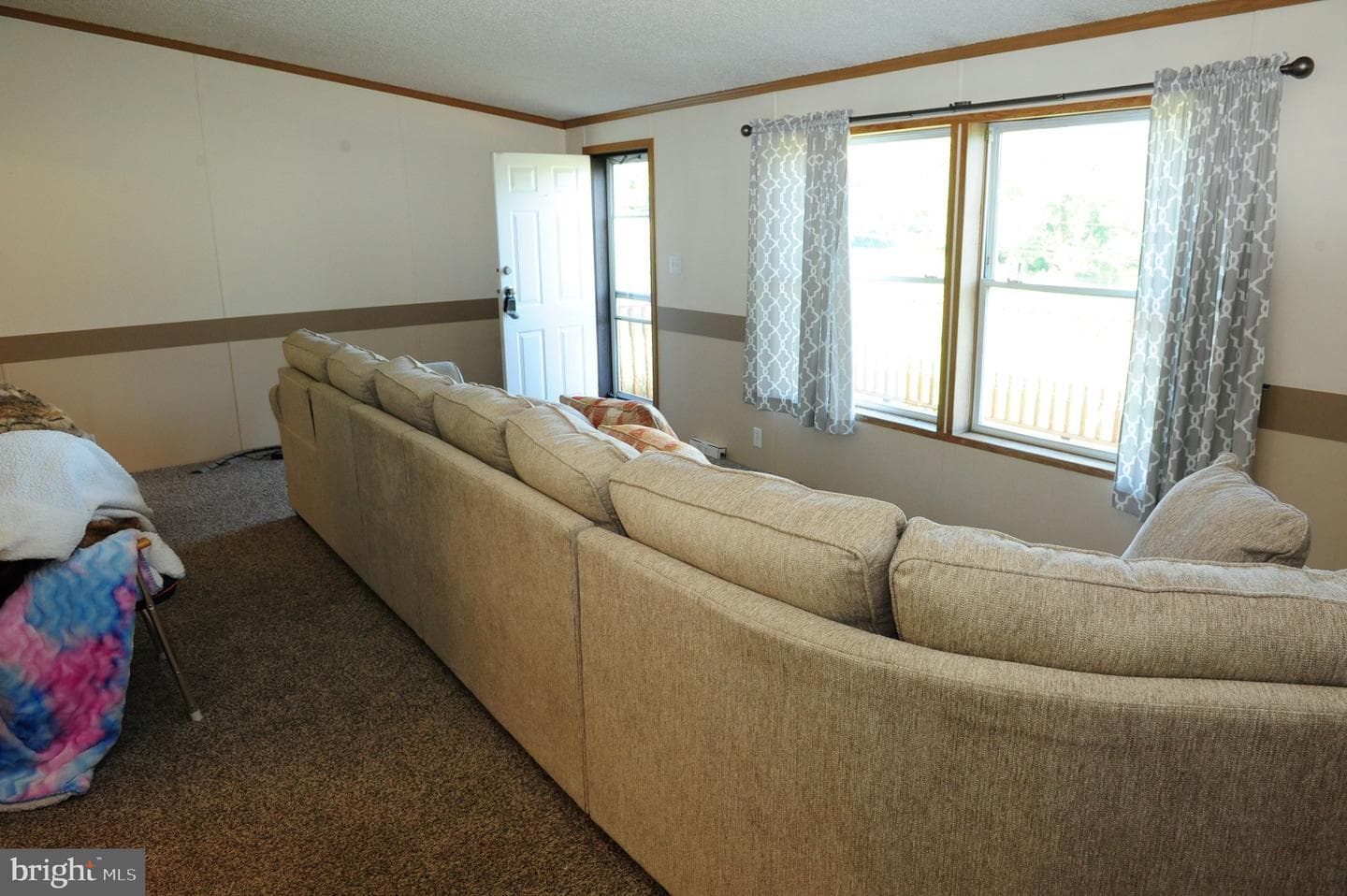 64 Harold Lane photo 4