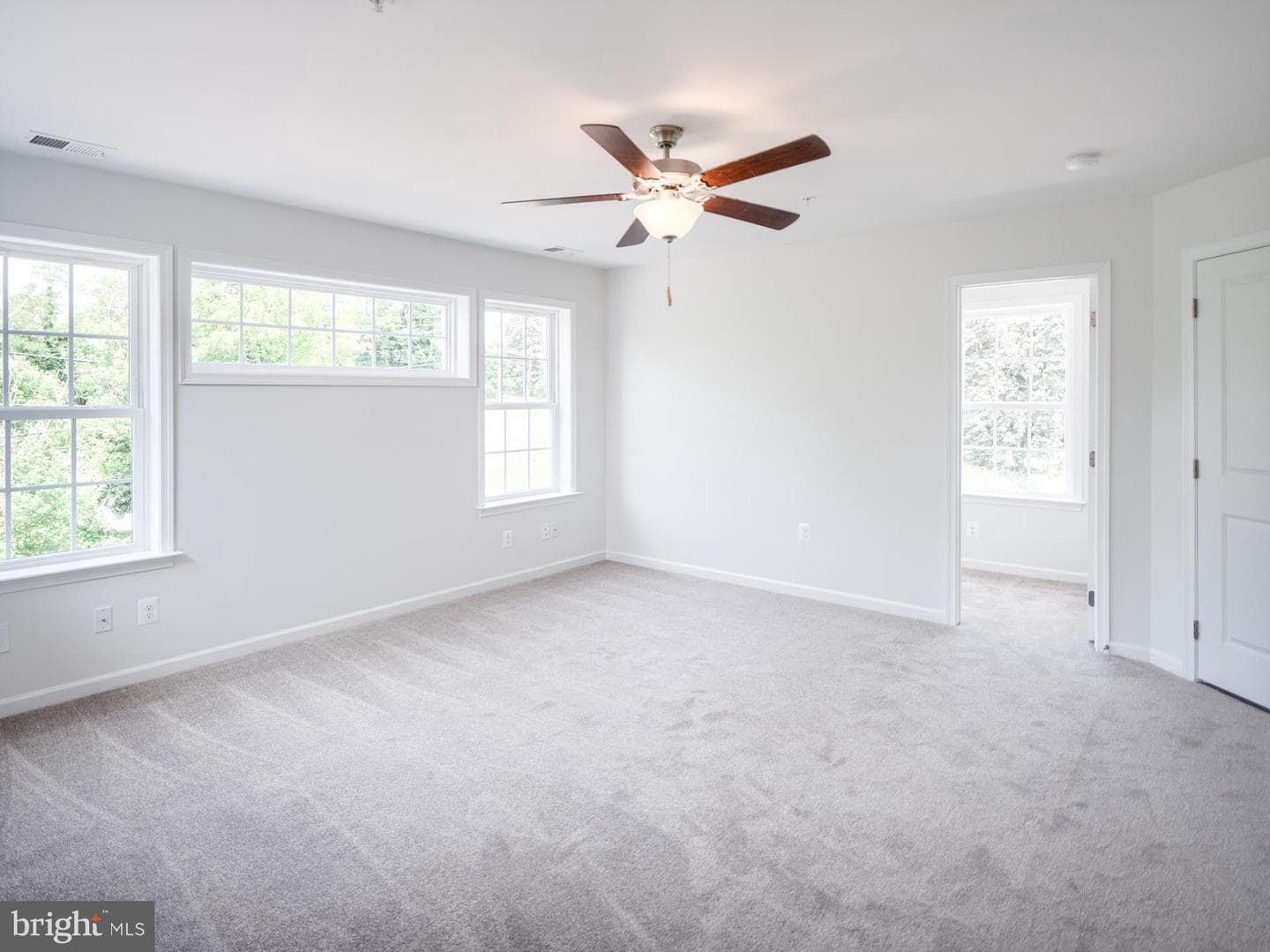 333 Cameron Lane #sebastian photo 8