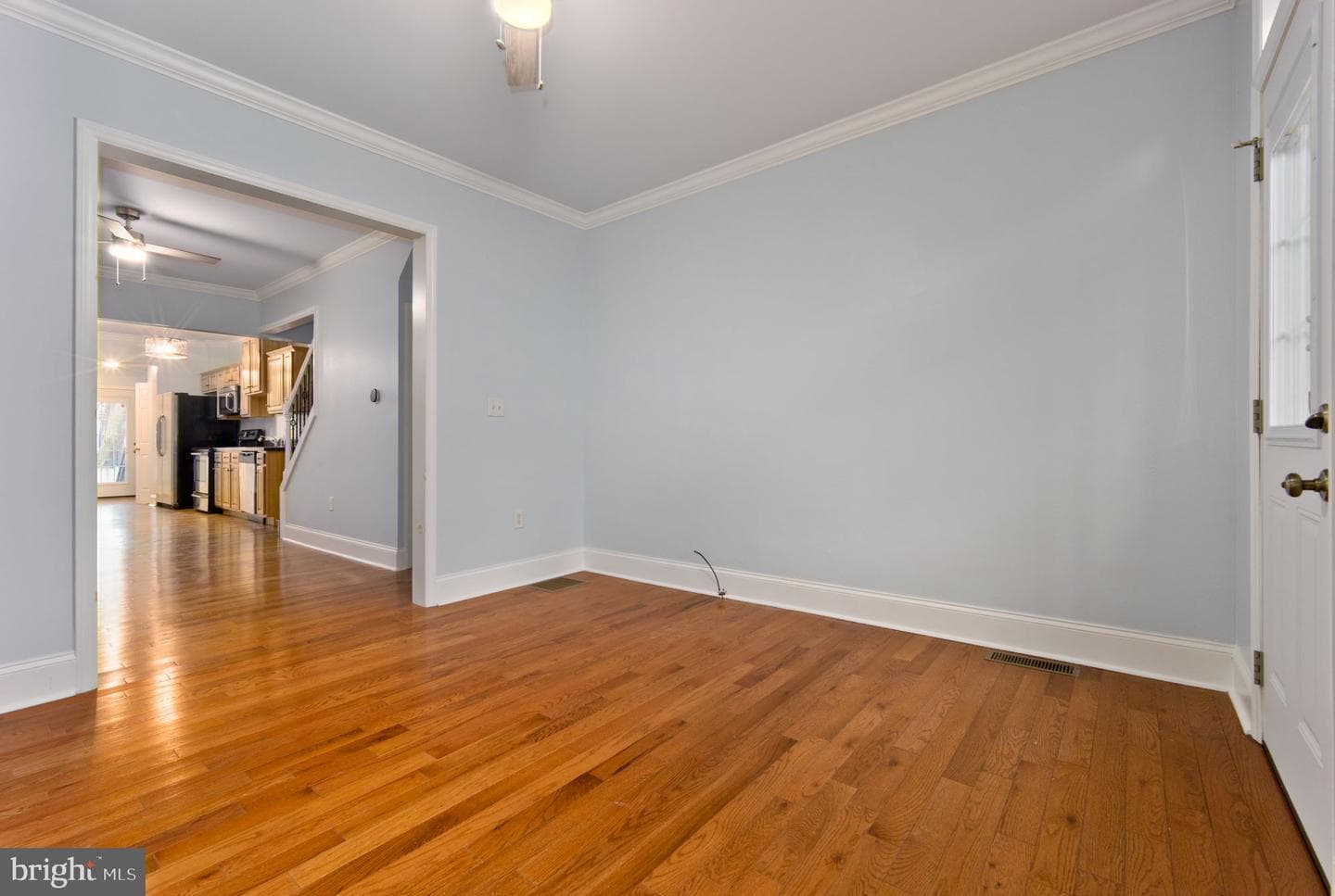 349 E Marion Street photo 3